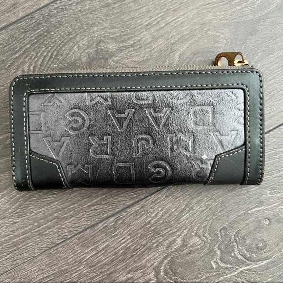 Marc Jacobs Zip Around Continental Wallet - Picture 4 of 9